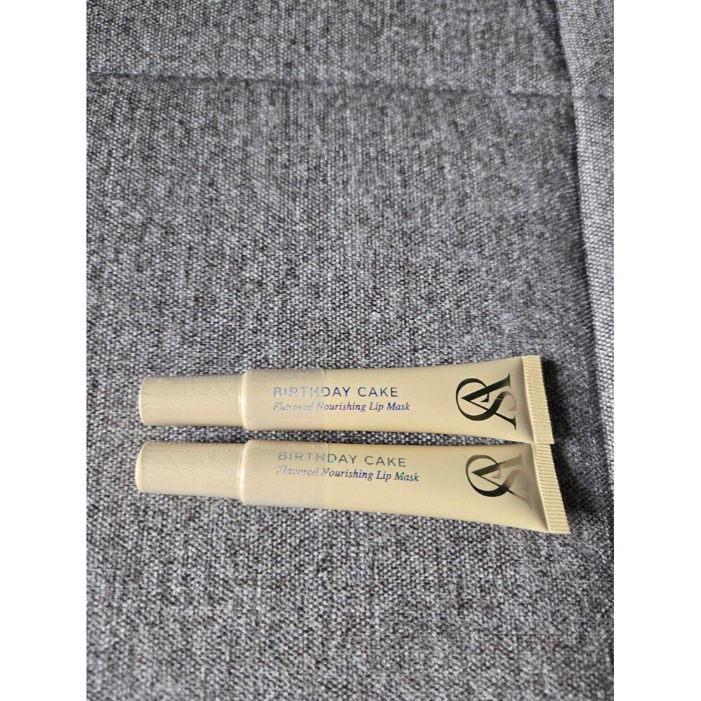 Victoria's Secret | Birthday Cake Flavored Nourishing Lip Mask Set Of 2